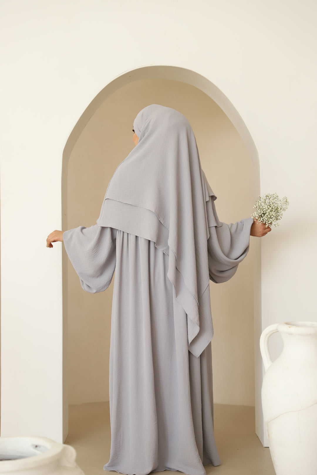 Nour Abaya in Light Grey