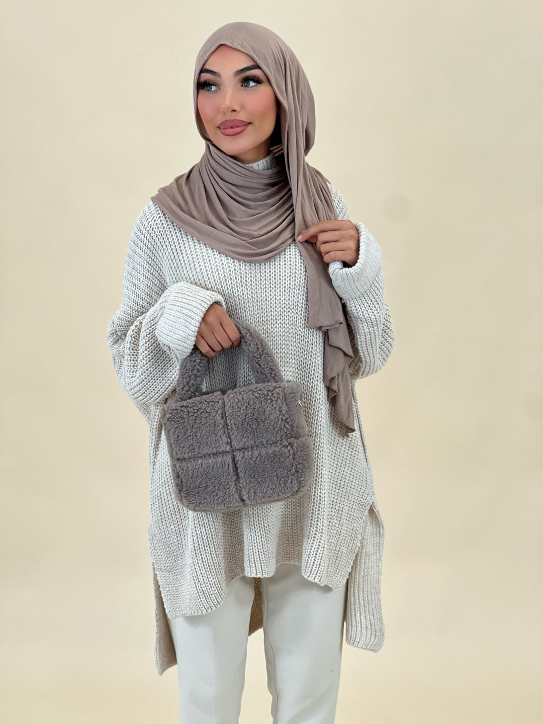 Mary Oversized Pullover in Beige