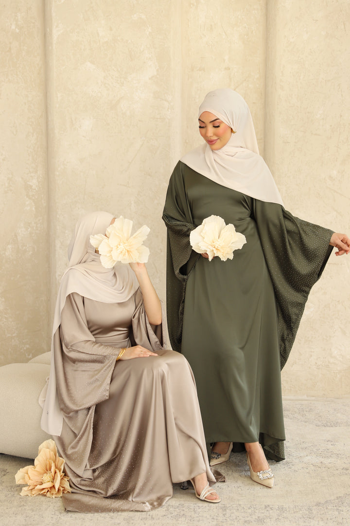 Lumina Abaya Set in Olive