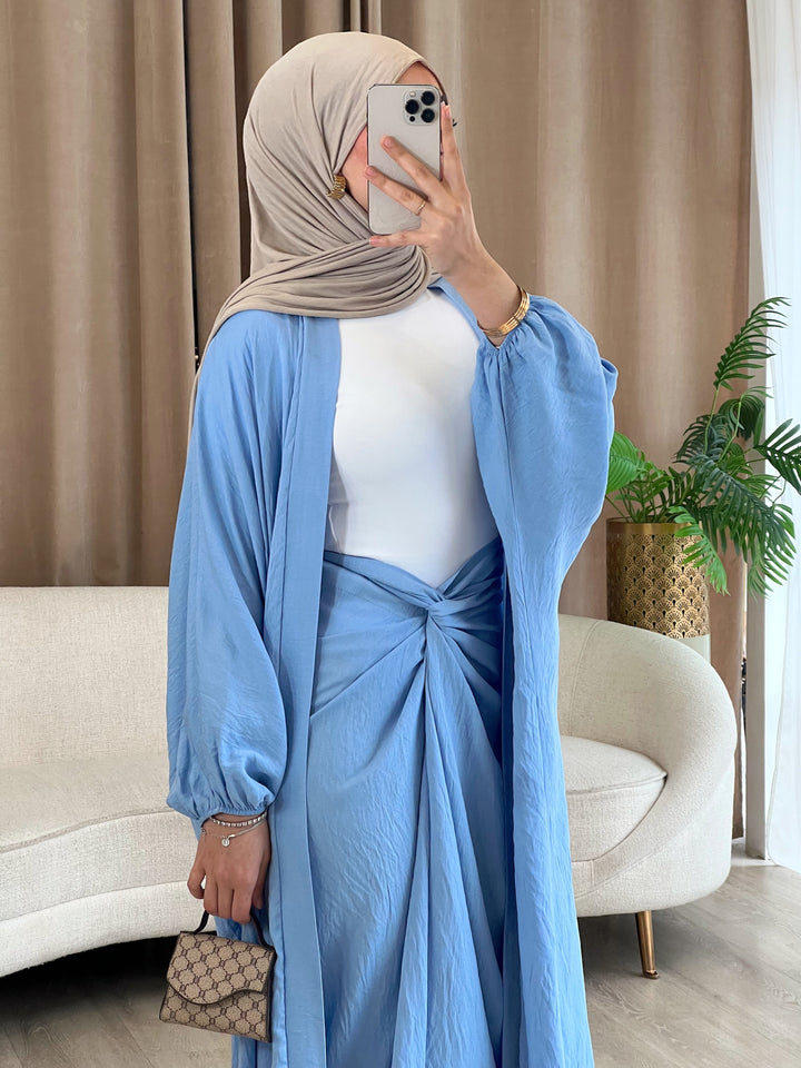 Noura Set in Babyblau