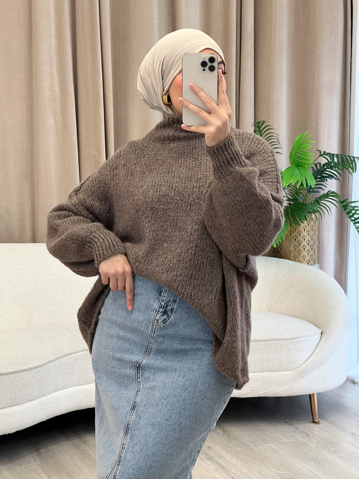 Vivi Oversized Pullover in Mocha