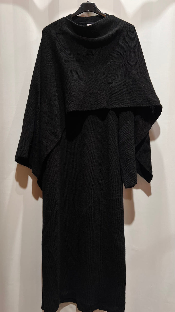 Mira Long Strick-Cape