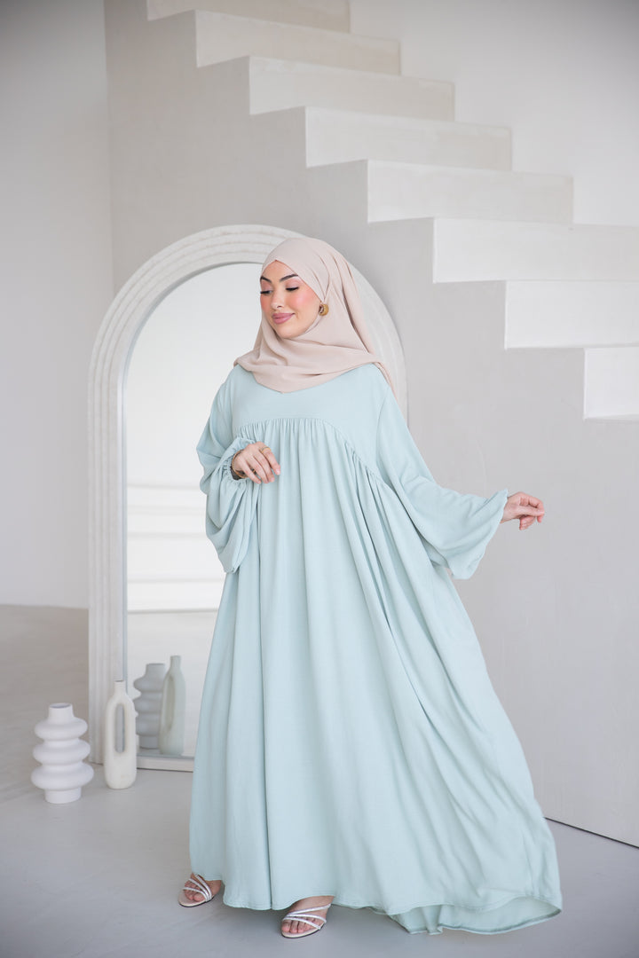 Sare Abaya in Mint