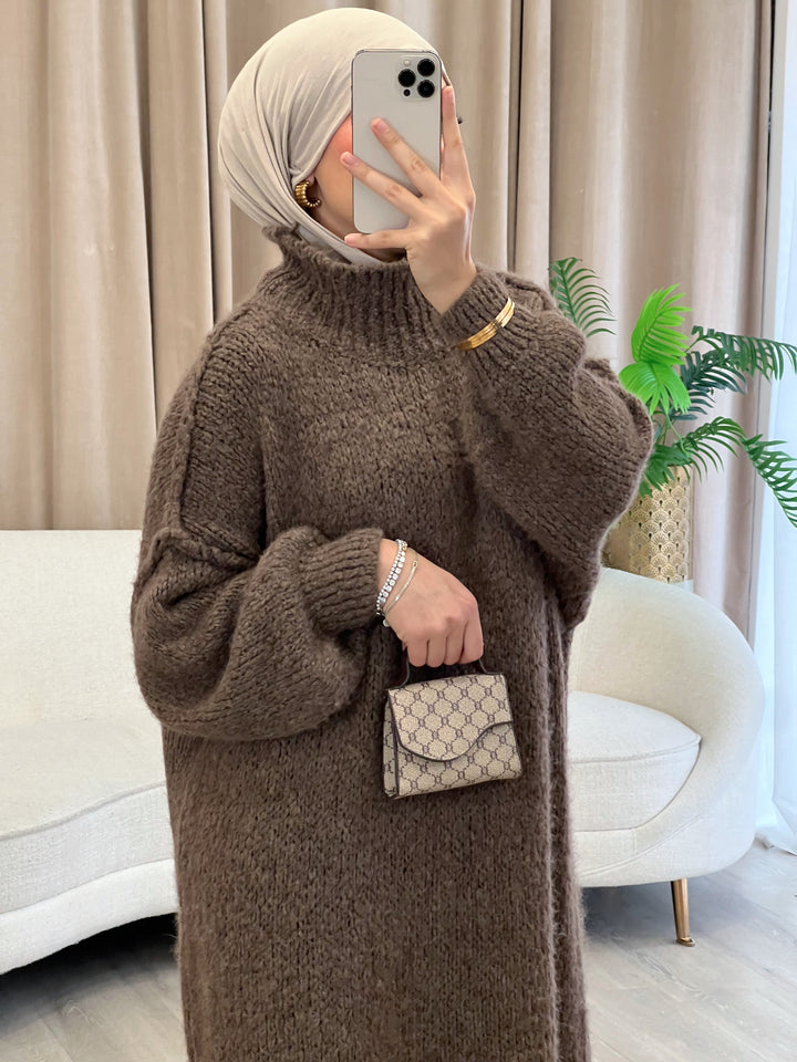 Tara Woll-Kleid in Mocha