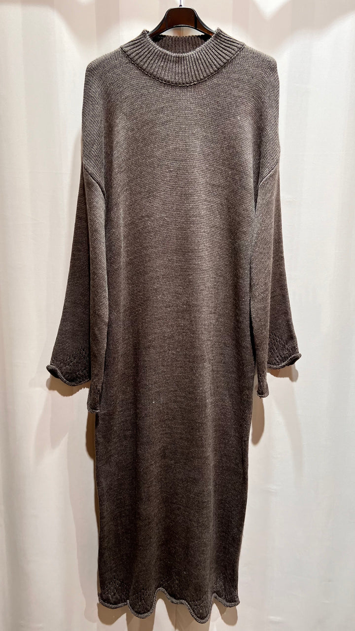 Eli Strick-Kleid