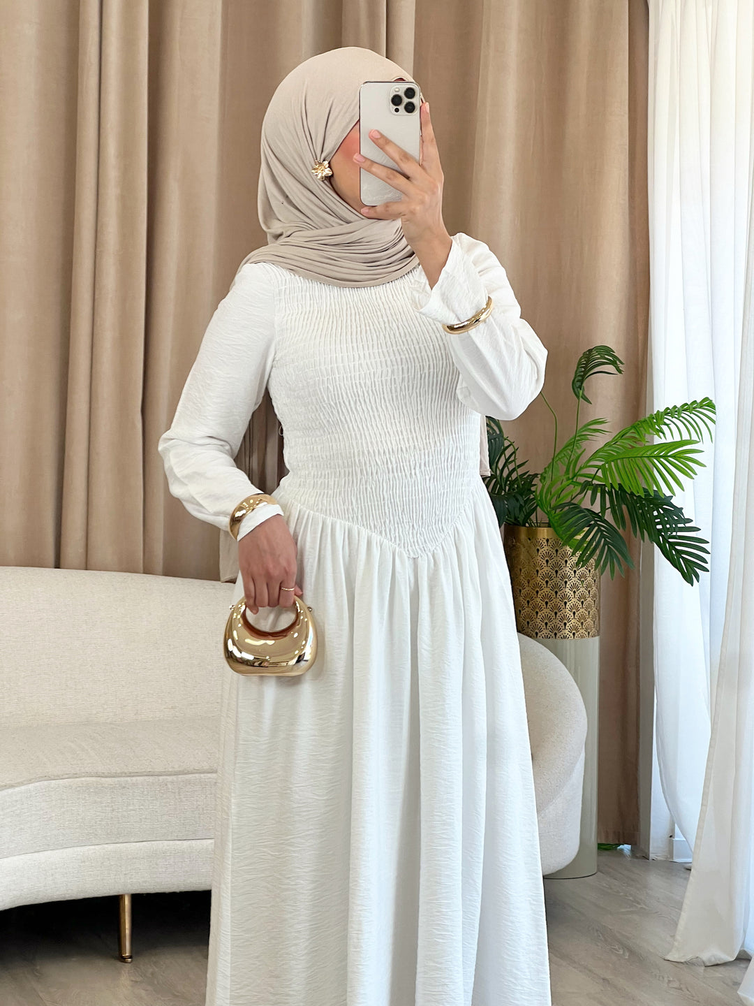 Luva Kleid