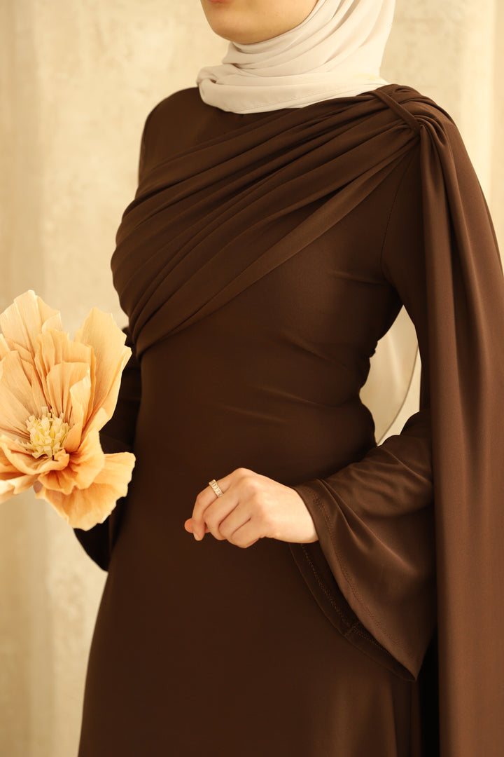 Dua Kleid in Braun