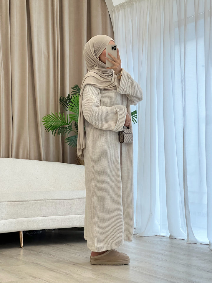 Mila Strick-Cardigan in Beige