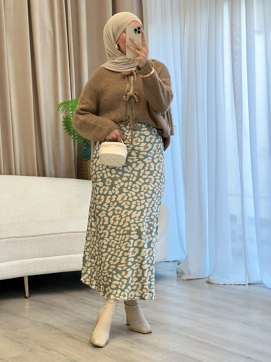Lia Print Satin Rock in Mint