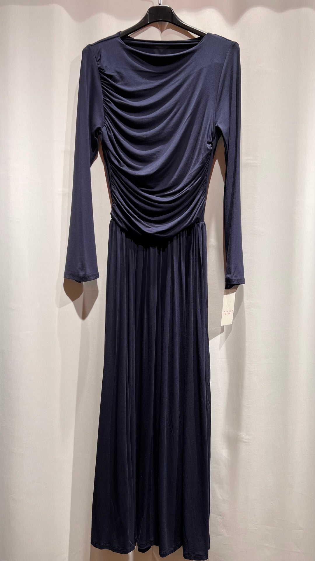 Nura Kleid