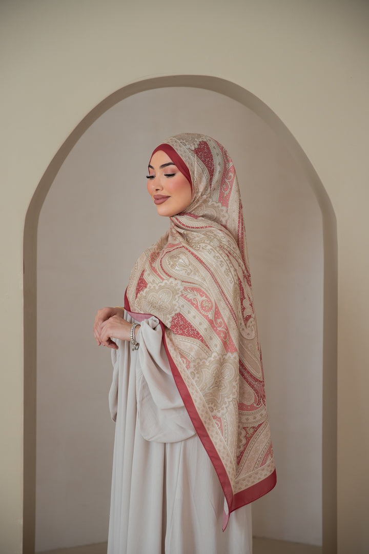 Soft Bohéme Hijab in Bordeaux Elegance
