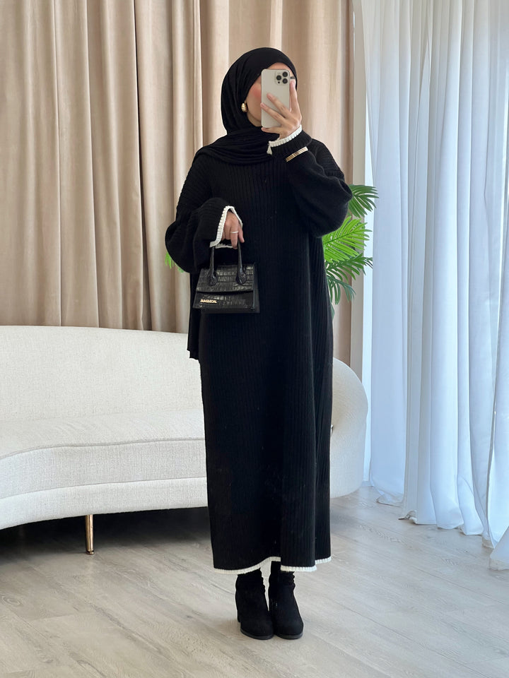 Sweety Strick Pulloverkleid in Schwarz