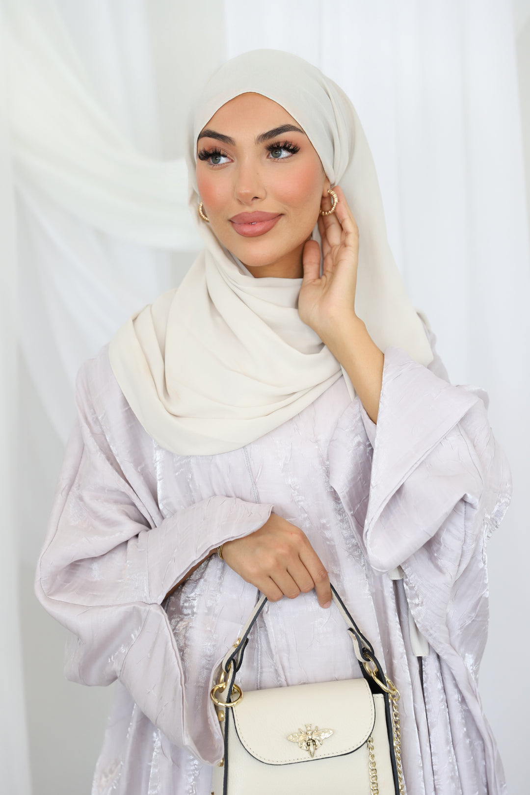 Aseel Abaya Set in Flieder