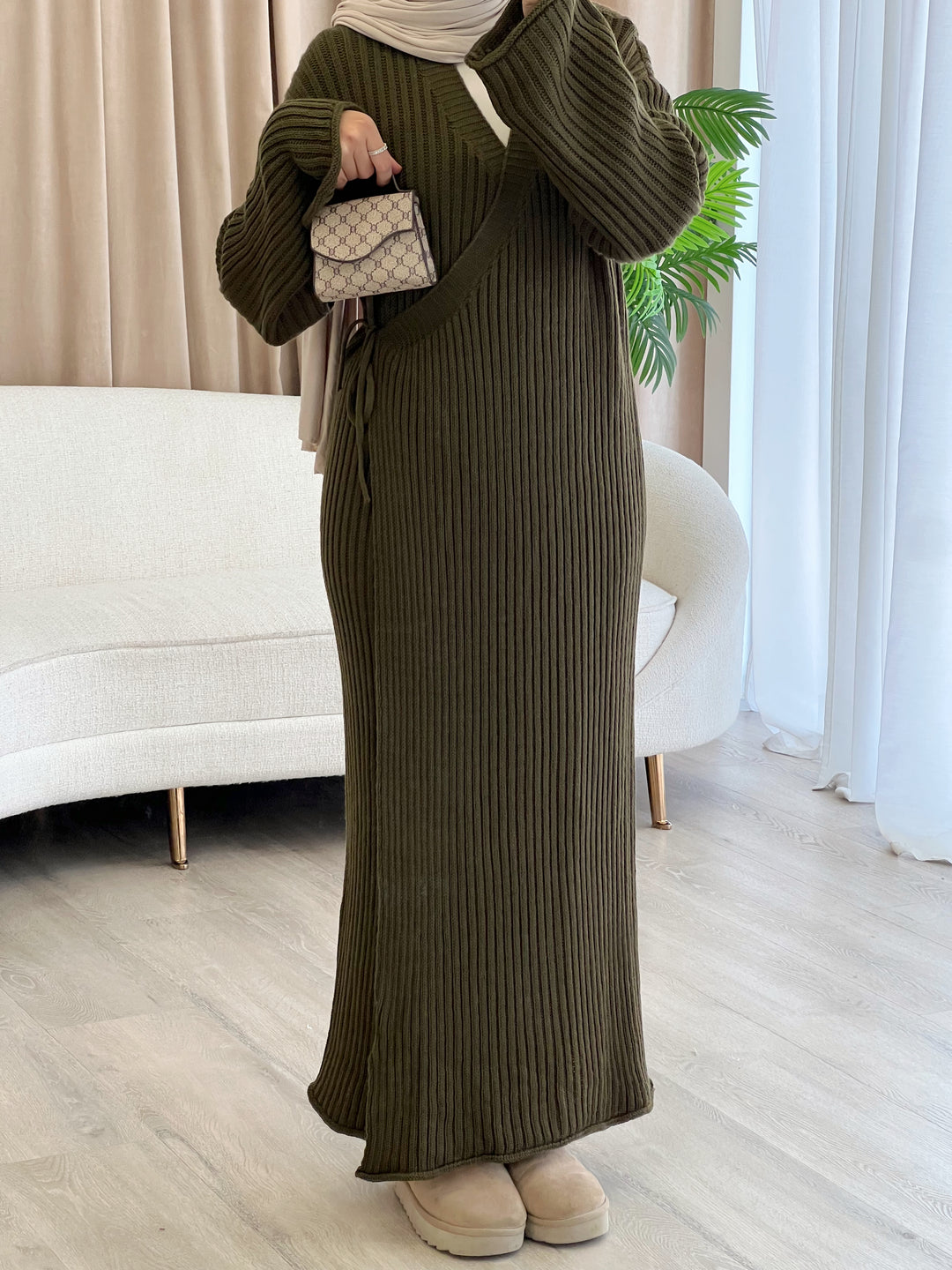 Belleza Strickkleid in Wickeloptik in Khaki