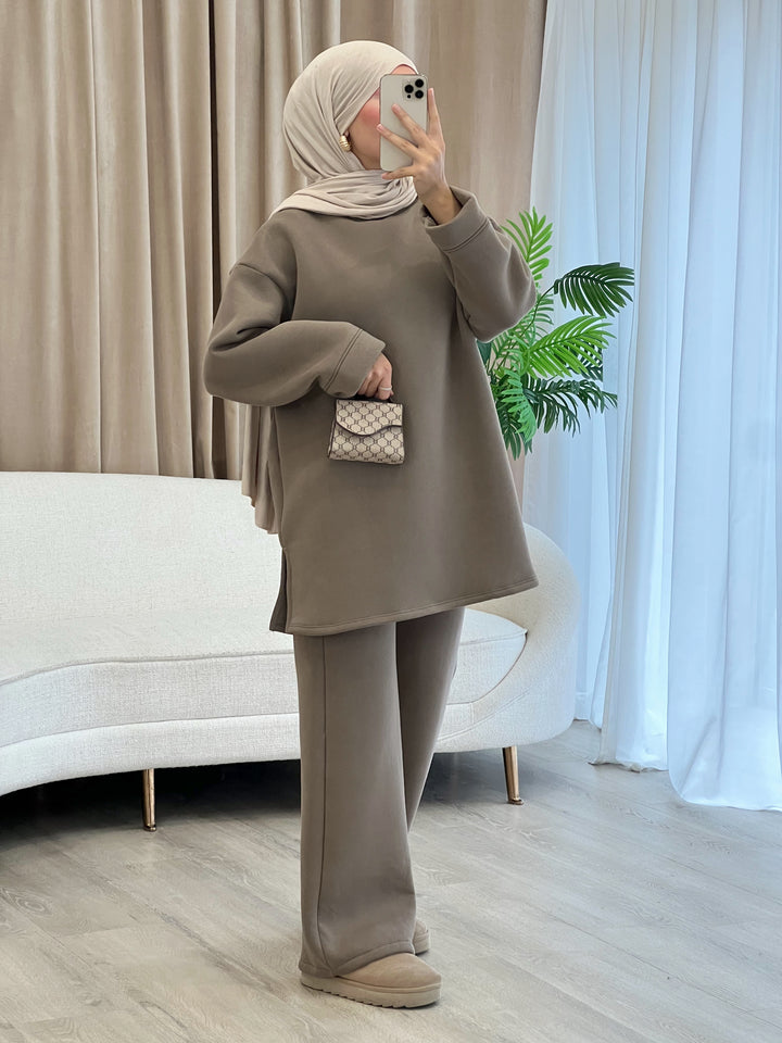 Comfy Oversized Set in Taupe
