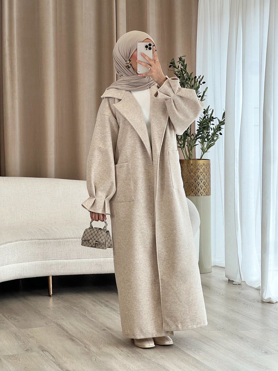 Zafira Mantel