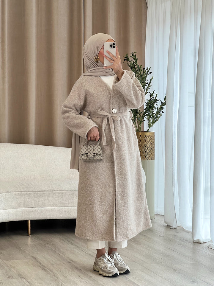 Celinor Mantel