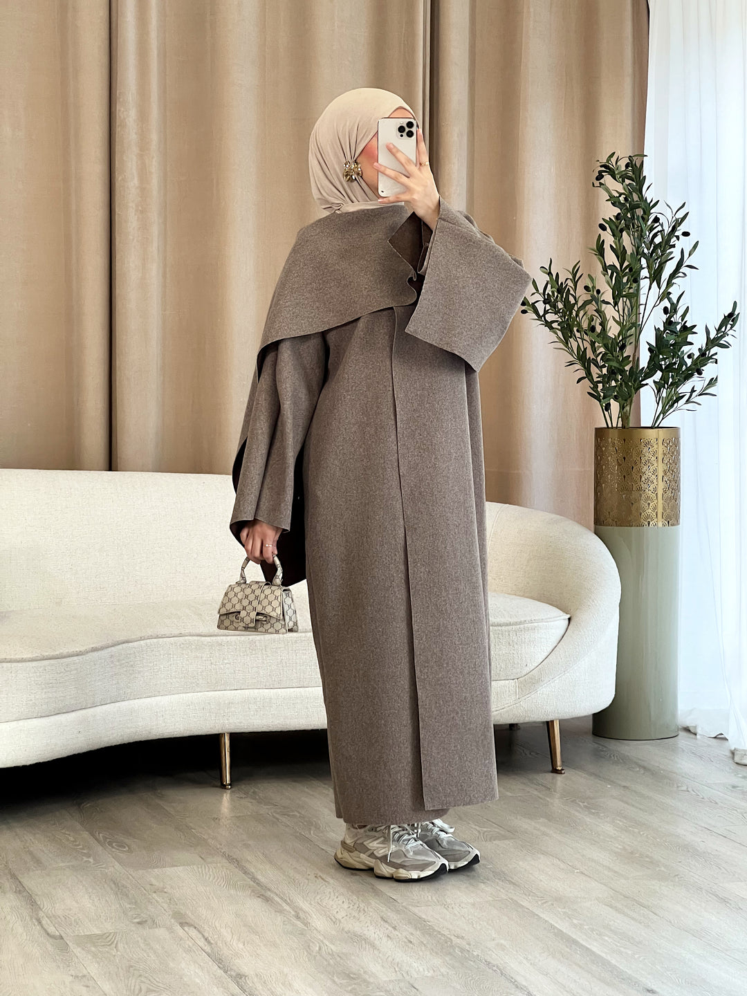 Yaren Mantel mit Cape