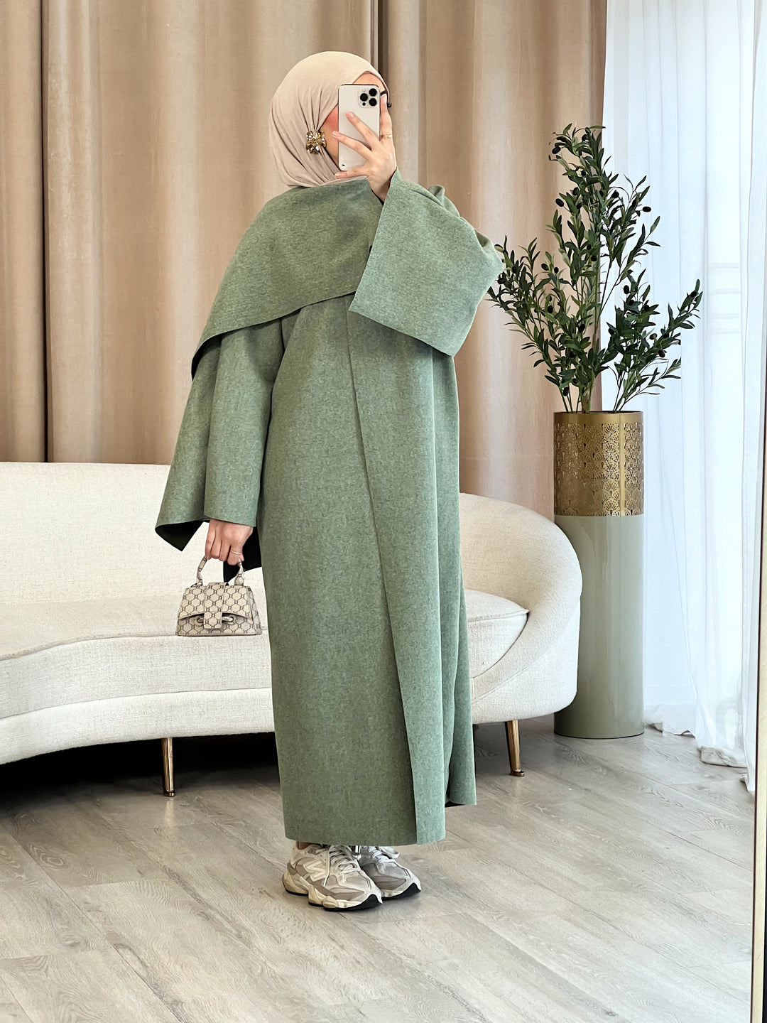 Yaren Mantel mit Cape