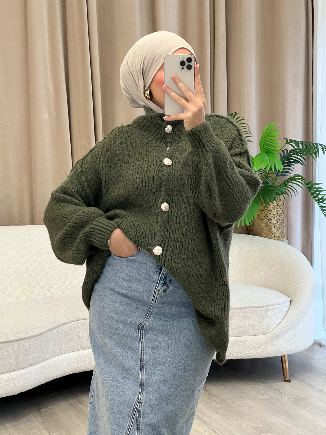 Lilly Oversized Cardigan in Dark Olive