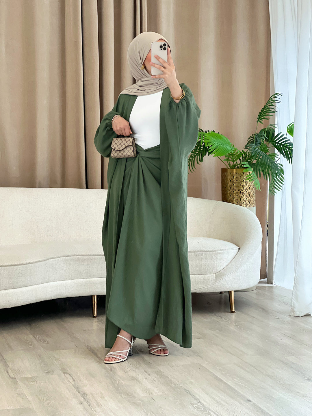 Noura Set in Olive