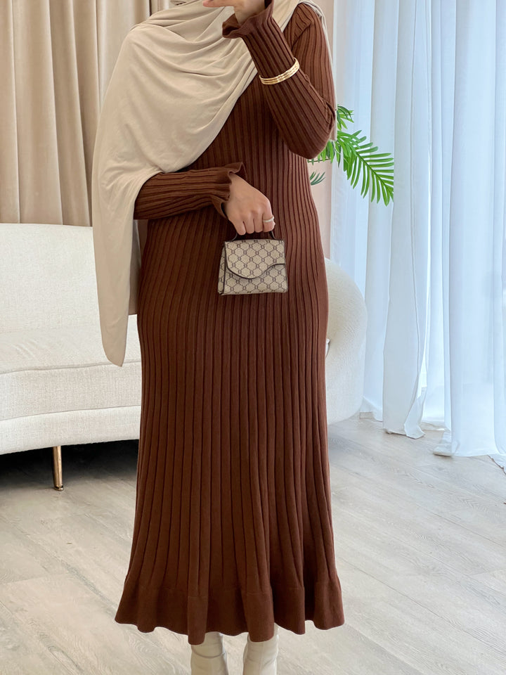 Jolie Kleid in Brown