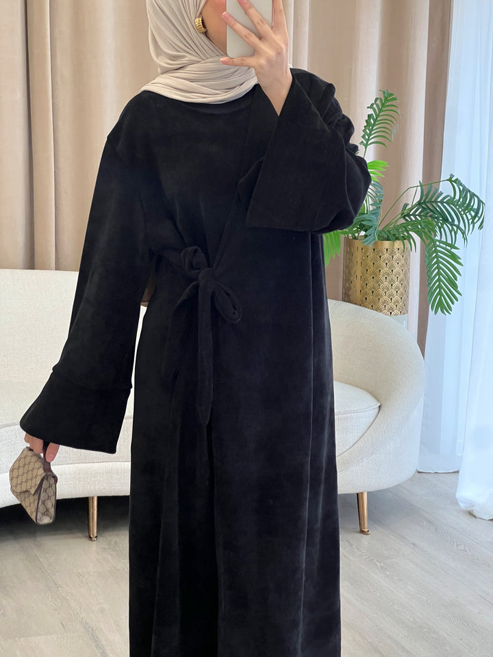 Rania Cord Abaya in Schwarz