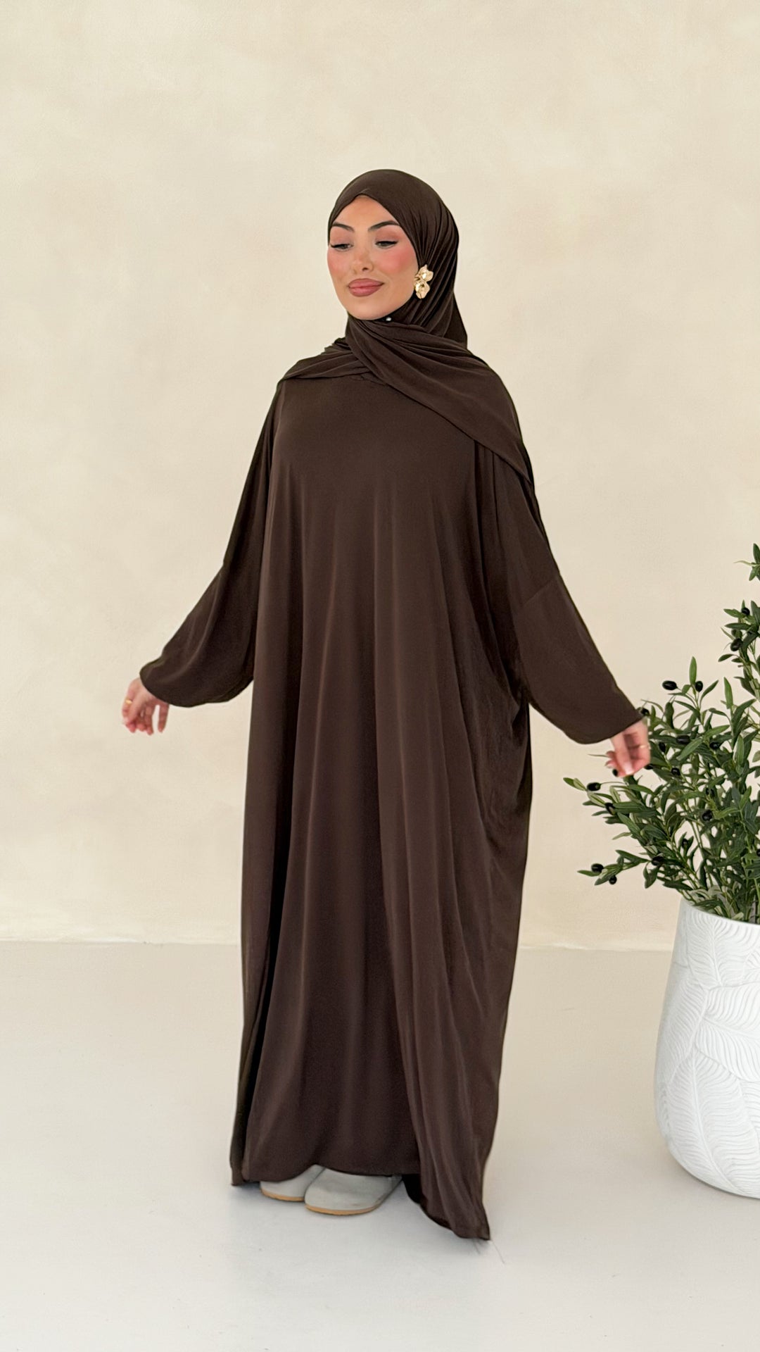 Nareen Abaya mit integriertem Hijab