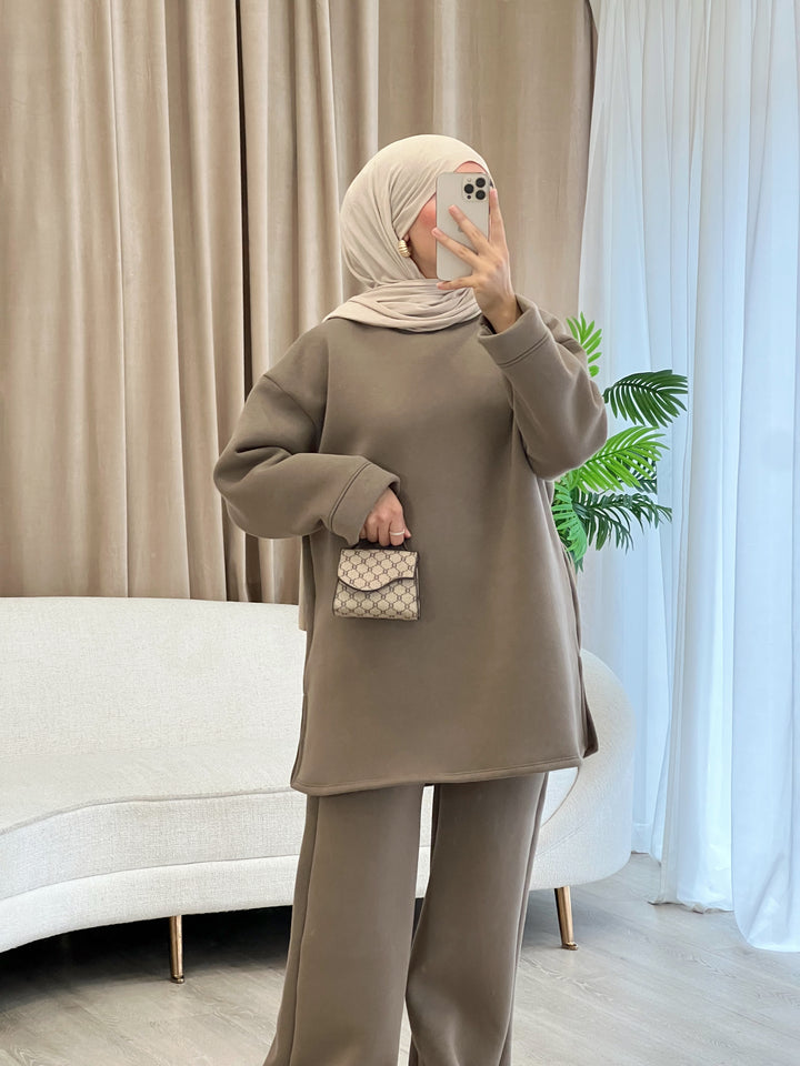 Comfy Oversized Set in Taupe