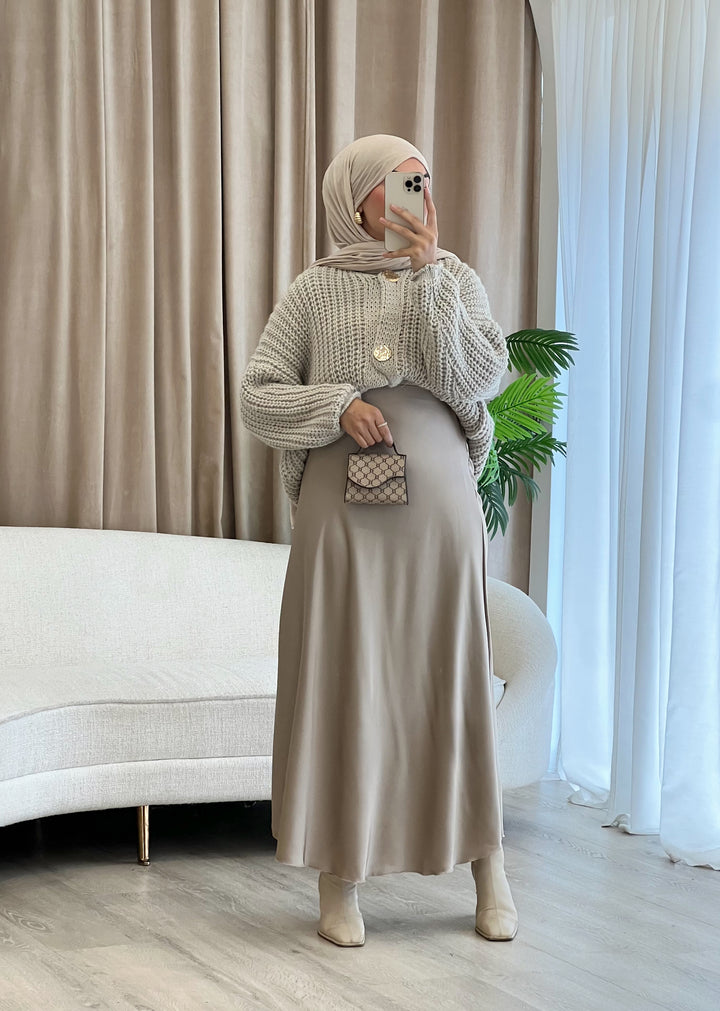 Pure Cardigan mit goldenen Knöpfen in Ivory