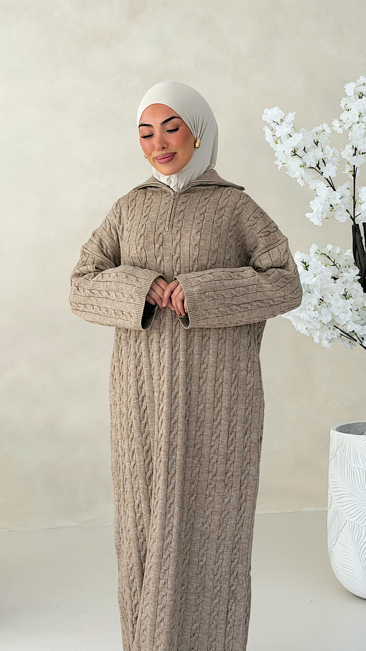 Nayeli Zopfmuster Strickkleid