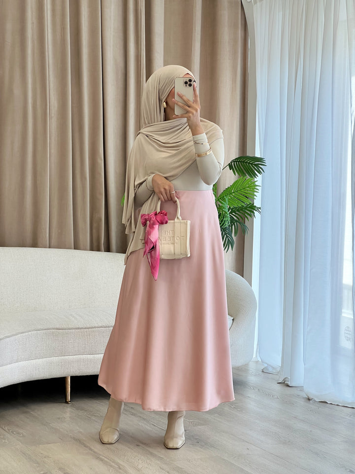 Chic Satin Rock in Barbie