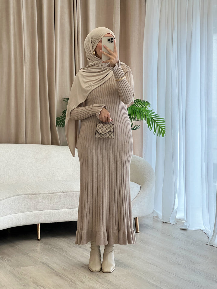 Jolie Kleid in Nude
