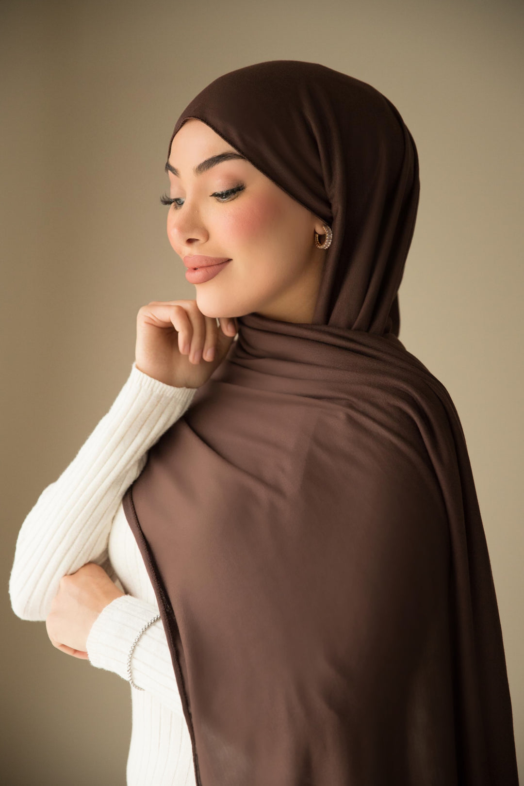 Jersey Hijab in Dark Brown