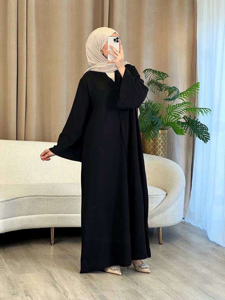 Jasmin Abaya in Schwarz