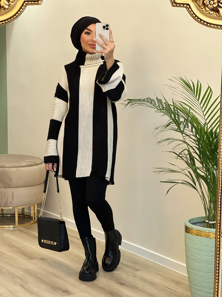 Khloé gestreifter Pullover in Schwarz