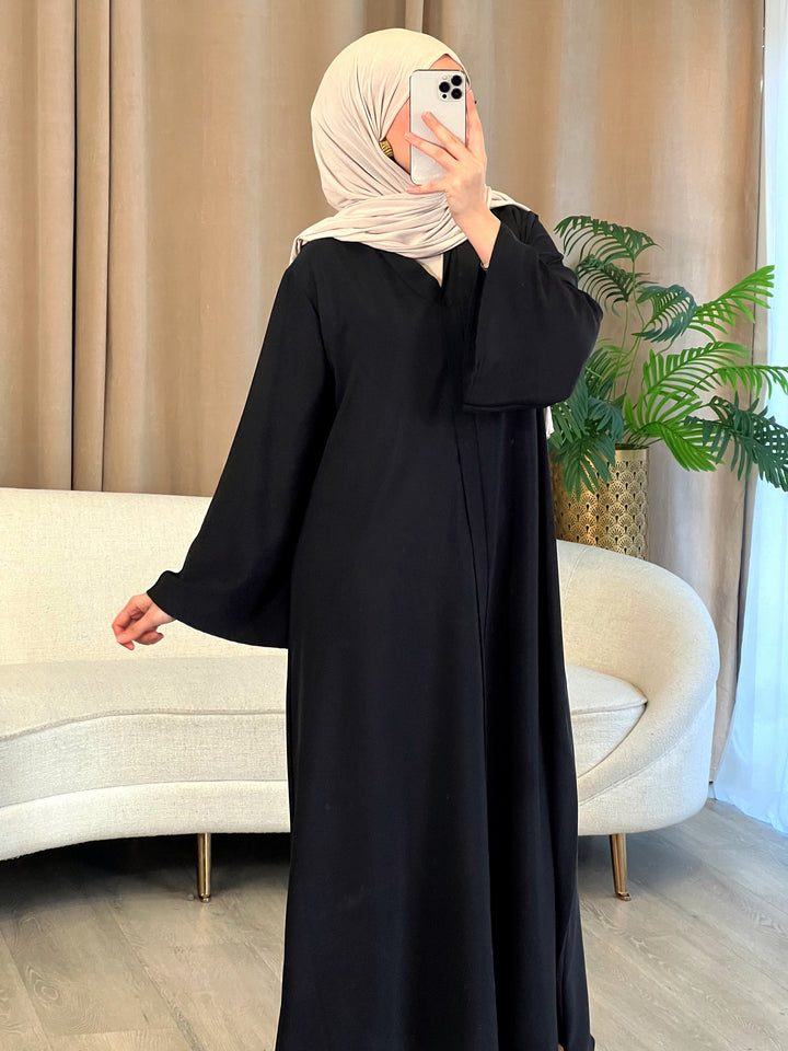 Jasmin Abaya in Schwarz