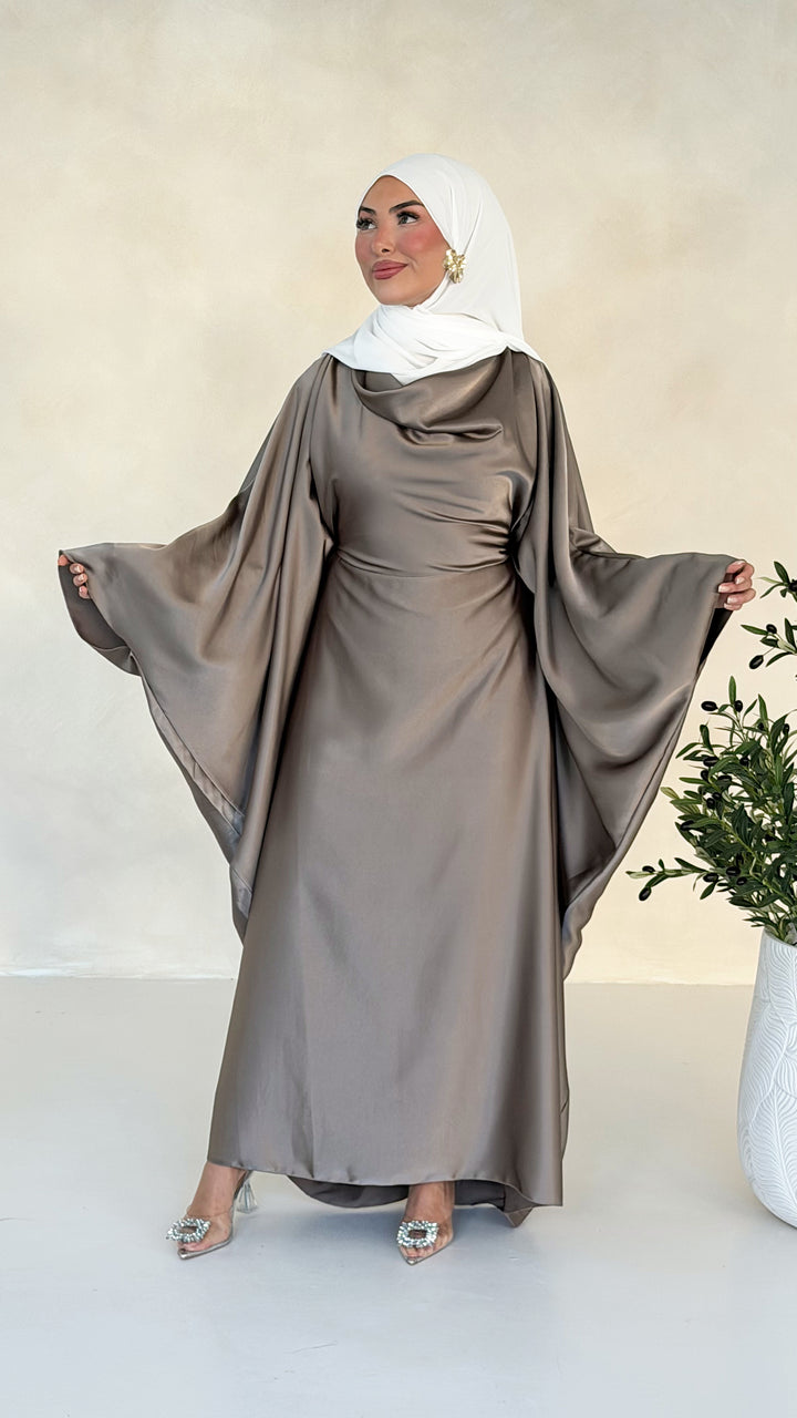 Lyra Abaya
