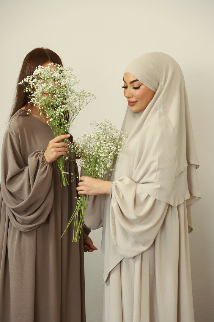 Naima Premium Khimar in Elfenbein