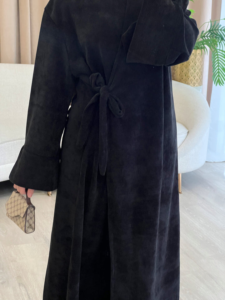 Rania Cord Abaya in Schwarz