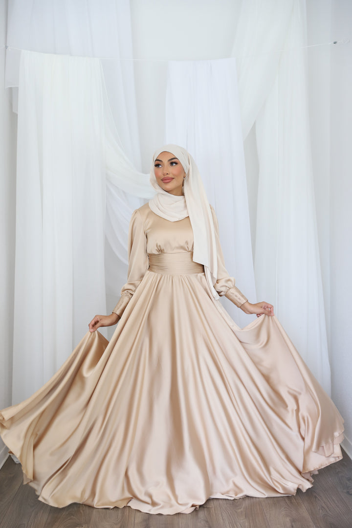 Rose Satin Kleid in Gold