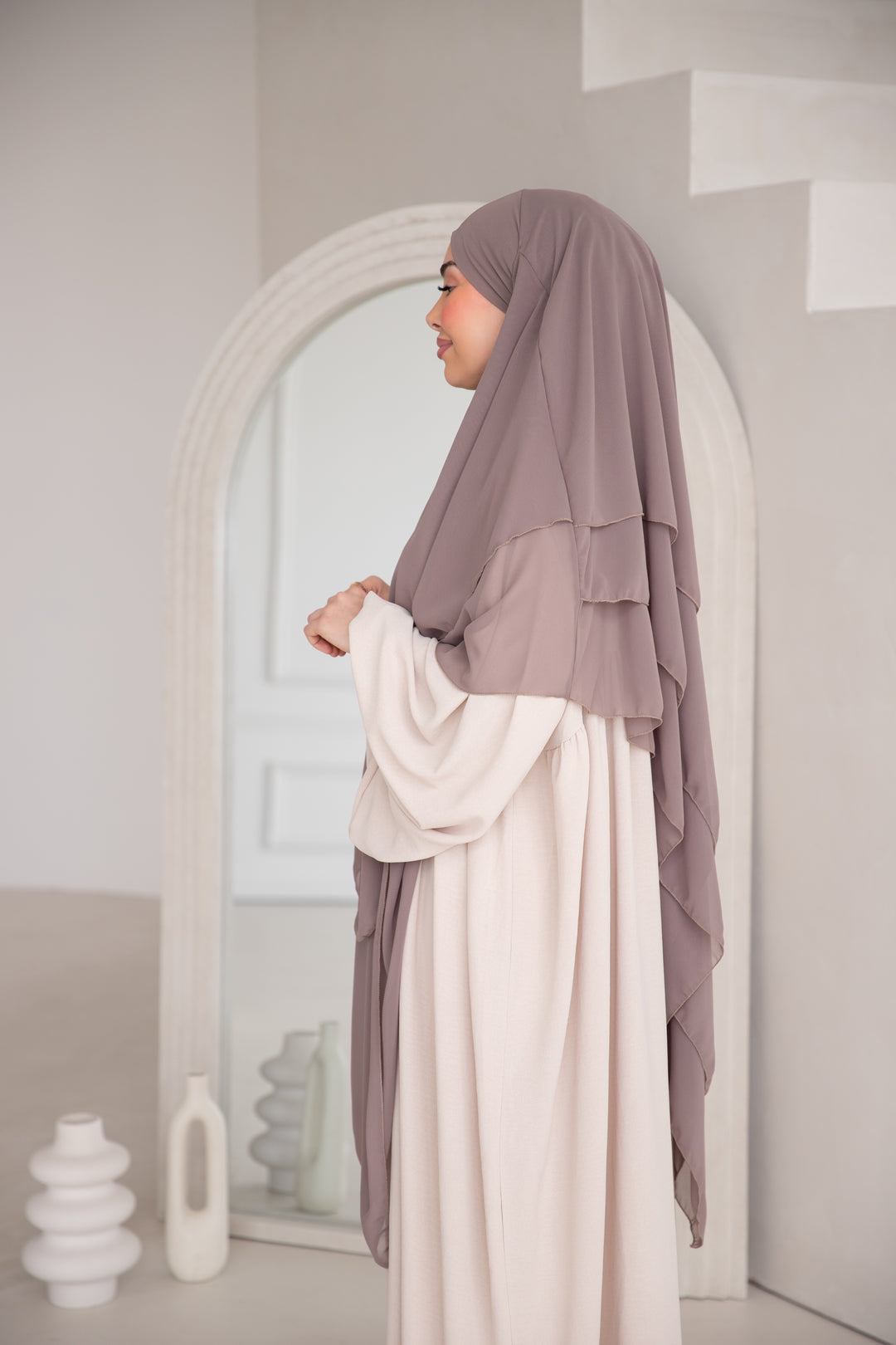Floral Noor Khimar 3-Lagig in Taupe