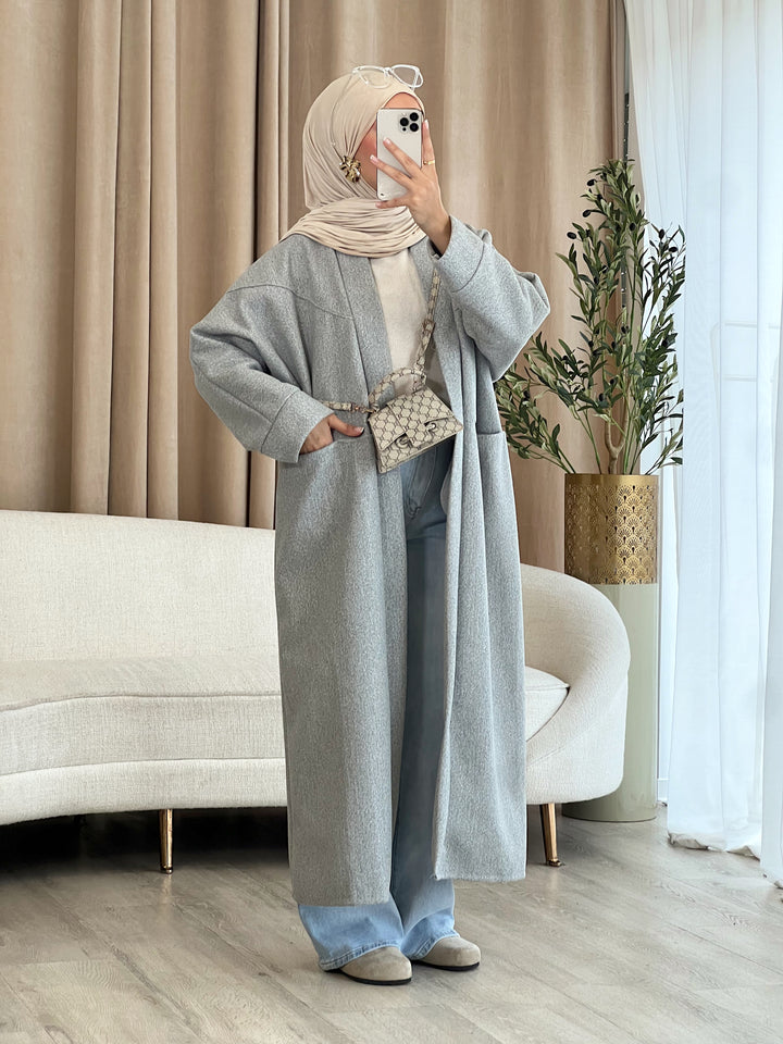 Dalya Oversized Mantel