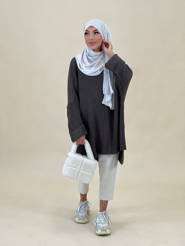 Mary Oversized Pullover in Dark Taupe