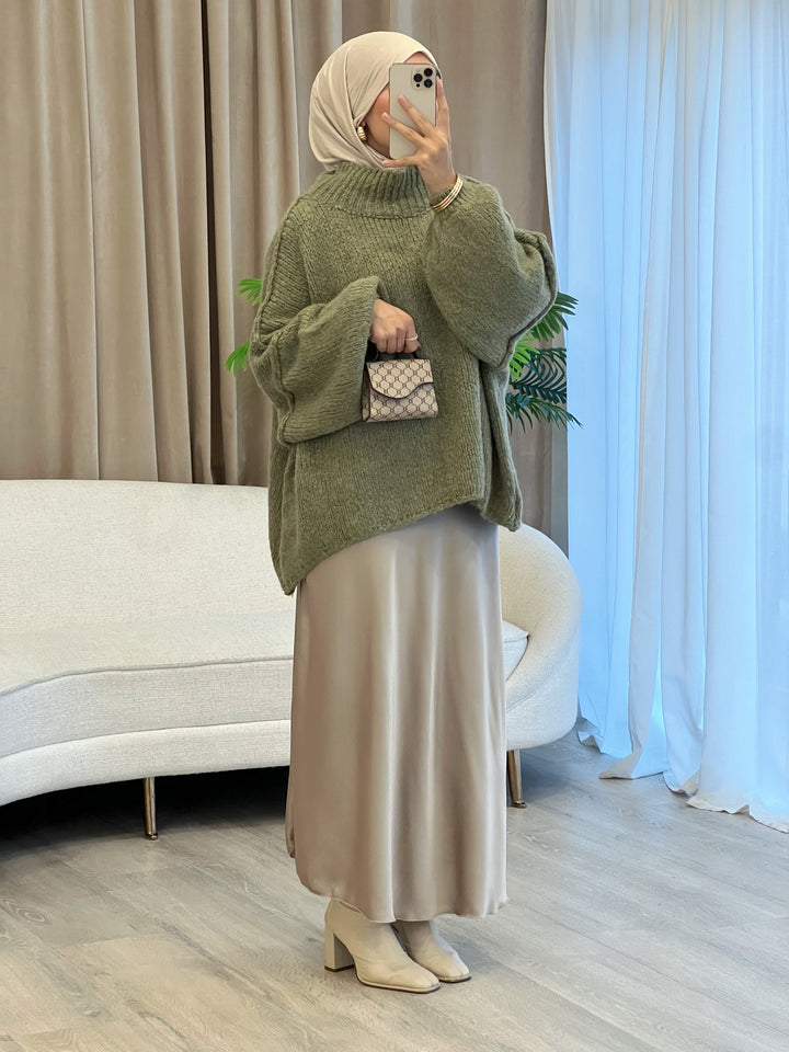 Vivi Oversized Pullover in Olive