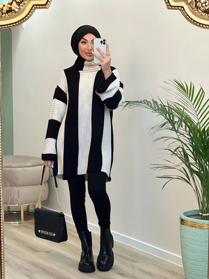 Khloé gestreifter Pullover in Schwarz
