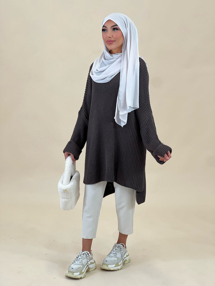 Mary Oversized Pullover in Dark Taupe