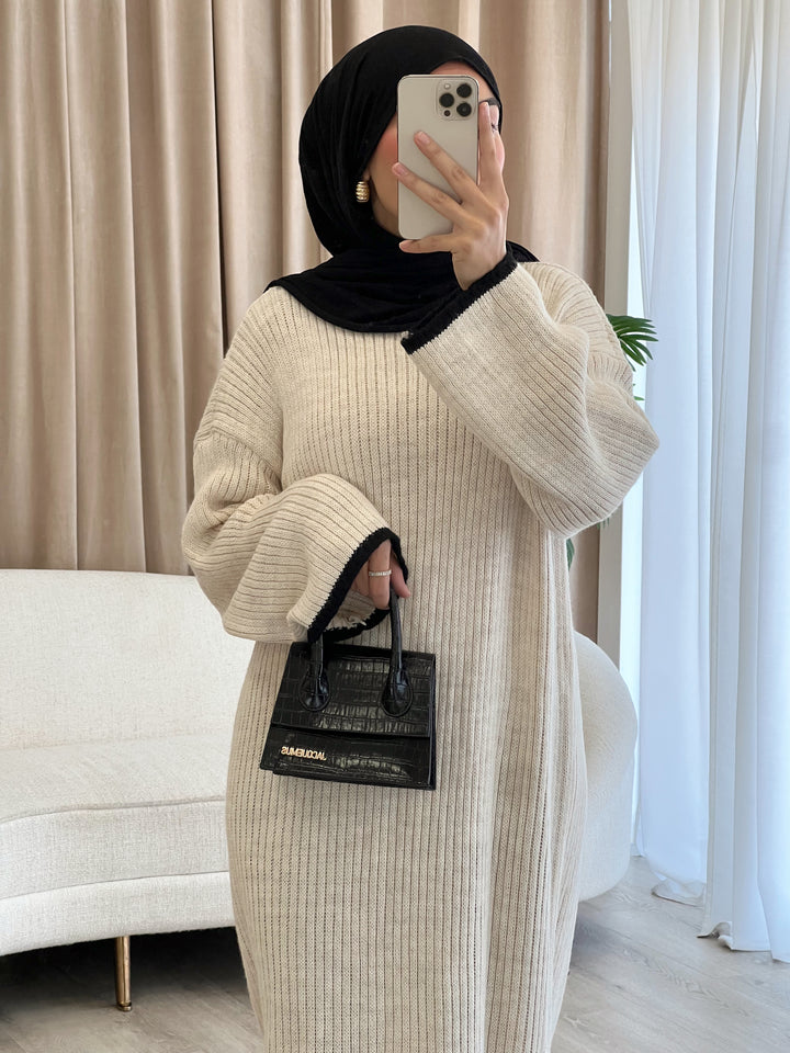 Sweety Strick Pulloverkleid in Beige