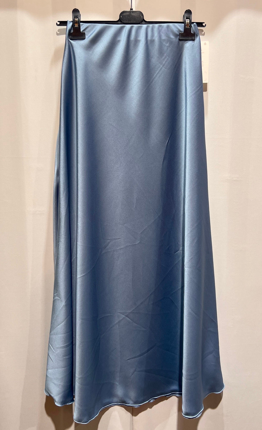 Chic Satin Rock