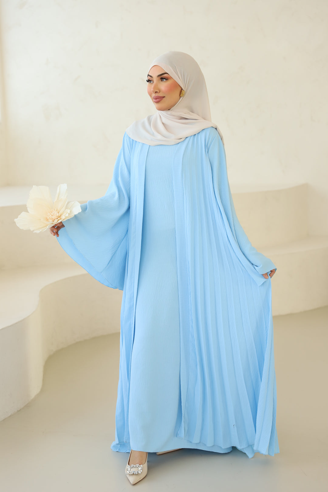 Blossom Abaya Set in Babyblau